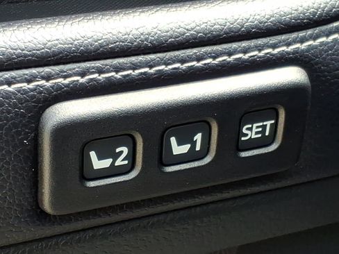 Used 2018 Toyota 4Runner Limited image 23