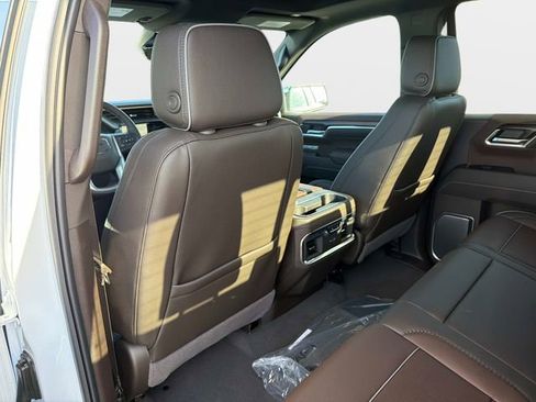 New 2026 GMC Sierra 1500 Denali w/ Denali Reserve Package image 13