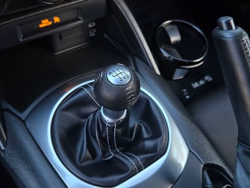 Certified 2025 MAZDA MX-5 Miata Sport RWD image 15