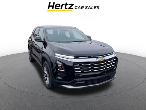 Used 2025 Chevrolet Equinox LT image 1