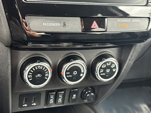 Used 2018 Mitsubishi Outlander Sport SEL AWD/4WD image 22
