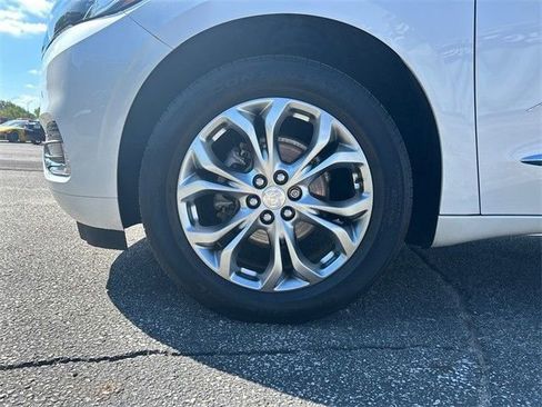 Used 2021 Buick Enclave Avenir w/ LPO, Floor Liner Package image 10