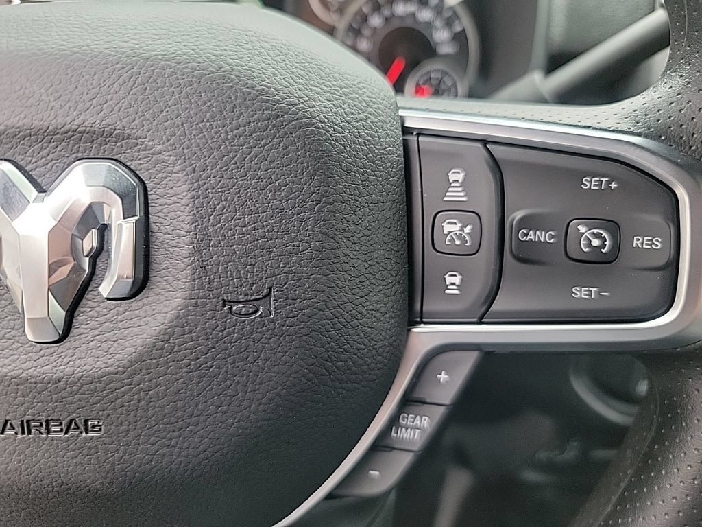 New 2026 RAM 5500 Tradesman AWD/4WD image 14