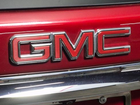 Certified 2021 GMC Terrain SLT image 9