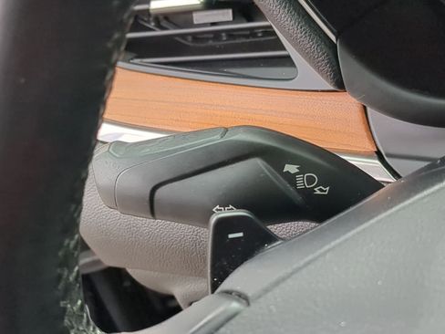 Used 2018 Lincoln MKC Reserve w/ Lincoln MKC Climate Package image 32