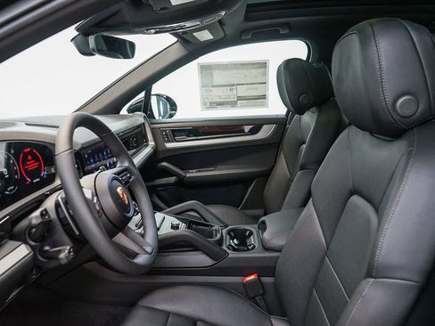 New 2026 Porsche Cayenne AWD/4WD image 22