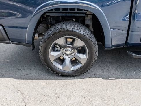 Used 2020 RAM 1500 Big Horn w/ Built-to-serve Edition AWD/4WD image 6