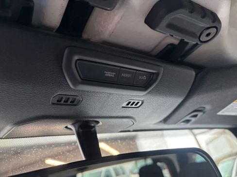 Used 2022 Jeep Wrangler Sport AWD/4WD image 22