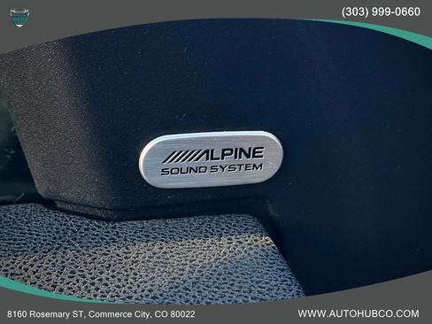 Used 2020 Dodge Charger Scat Pack RWD image 28