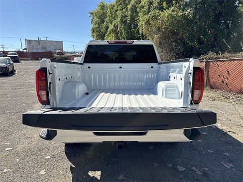 New 2026 GMC Sierra 1500 Elevation image 23