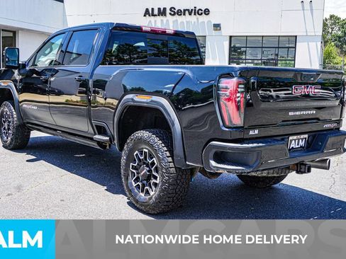 Used 2024 GMC Sierra 2500 AT4X AWD/4WD image 4