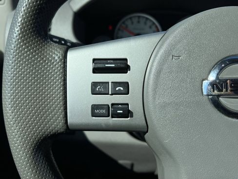 Used 2018 Nissan Frontier Desert Runner image 30