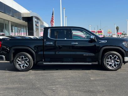 New 2026 GMC Sierra 1500 SLT w/ SLT Premium Plus Package