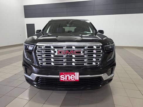 Used 2025 GMC Acadia Denali w/ Super Cruise Package AWD/4WD image 8
