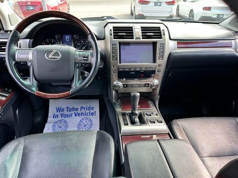 Used 2015 Lexus GX 460 Luxury image 16