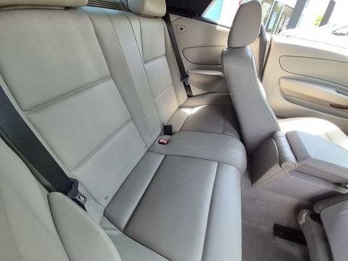 Used 2009 BMW 128i Convertible RWD image 23