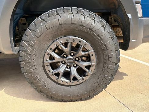 Used 2022 Ford F150 Raptor w/ Raptor 37 Performance Package AWD/4WD image 20