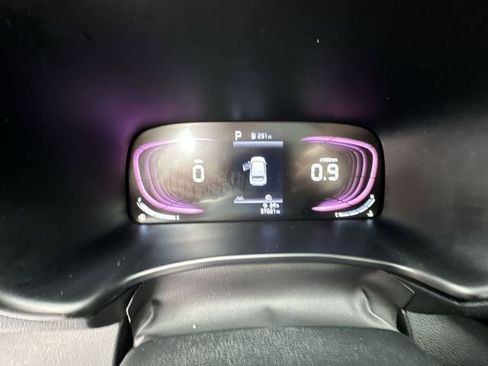 Used 2024 Kia Soul LX w/ Option Group 015 image 12