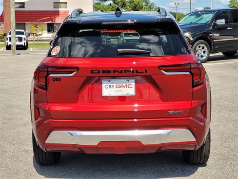 New 2026 GMC Terrain Denali w/ LPO, Black Badging Package image 5