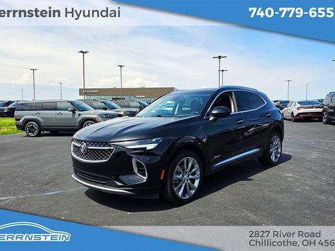 Used 2022 Buick Envision Avenir w/ Technology Package II AWD/4WD image 3