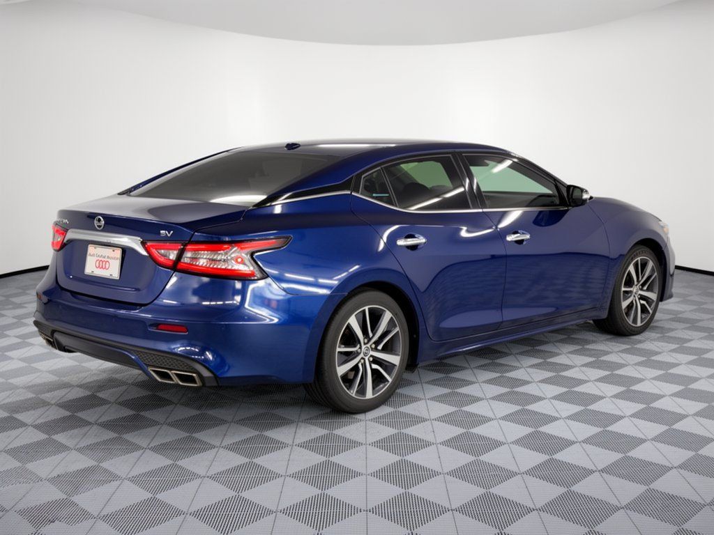 Used 2022 Nissan Maxima SV w/ Floor Mat Group FWD image 9