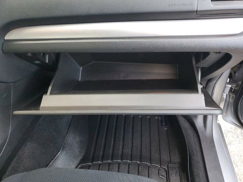 Used 2014 Subaru Impreza 2.0i Premium image 33