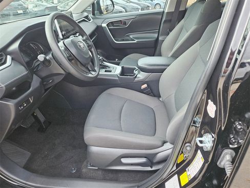 Used 2025 Toyota RAV4 LE image 11