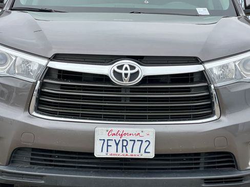 Used 2014 Toyota Highlander Limited AWD/4WD image 14