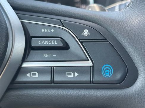 Certified 2025 INFINITI QX50 Luxe w/ Accent Package AWD/4WD image 14