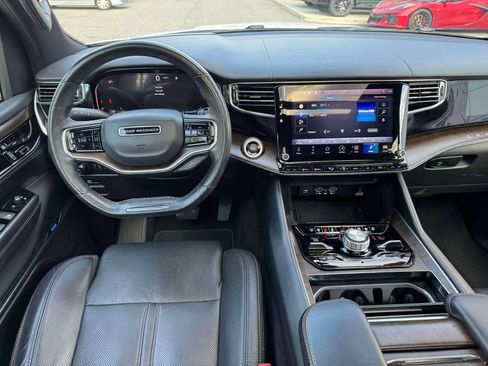 Used 2022 Jeep Grand Wagoneer Series I AWD/4WD image 20