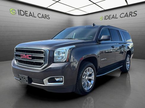 Used 2018 GMC Yukon XL SLT w/ Open Road Package RWD image 2