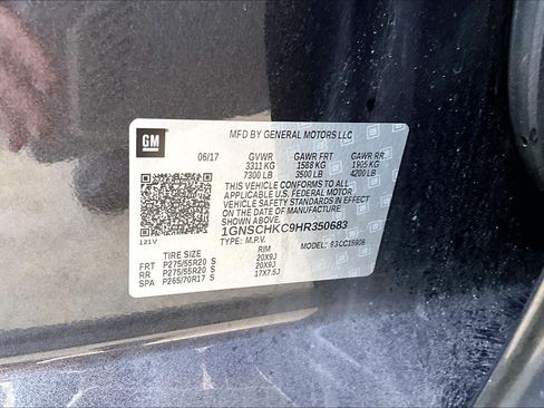 Used 2017 Chevrolet Suburban LT RWD image 32