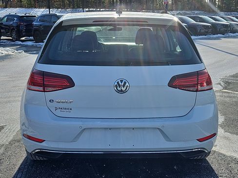 Used 2017 Volkswagen e-Golf SEL Premium image 25