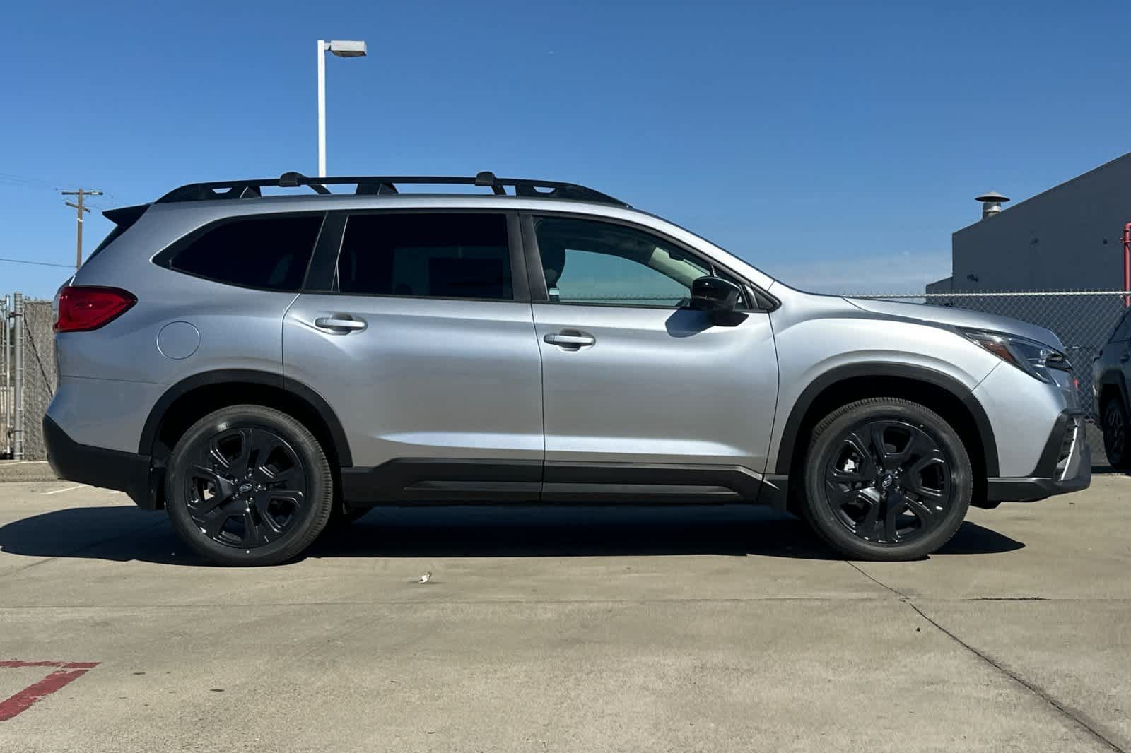 New 2026 Subaru Ascent Bronze Edition w/ Onyx Package AWD/4WD image 2