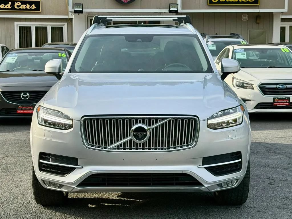 Used 2018 Volvo XC90 T6 Inscription w/ Convenience Package AWD/4WD image 3