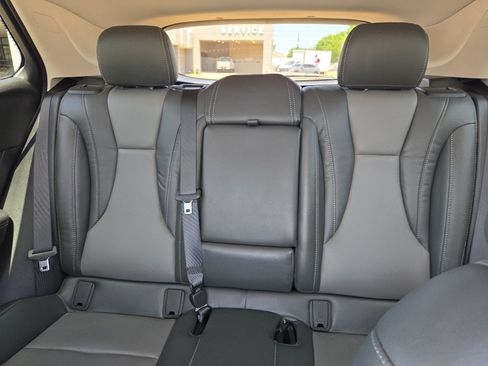 Used 2021 Buick Envision Preferred FWD image 37