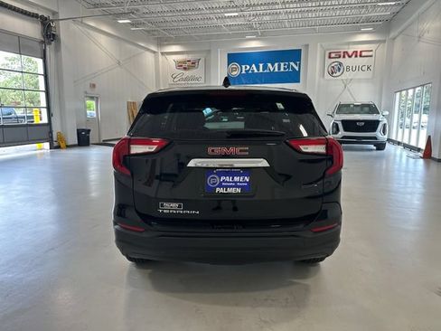 Used 2023 GMC Terrain SLE FWD image 7