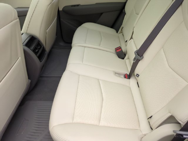 Certified 2024 Cadillac XT5 Premium Luxury AWD/4WD image 22