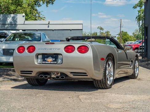 Used 2002 Chevrolet Corvette Convertible w/ Preferred Equipment Group2 image 6