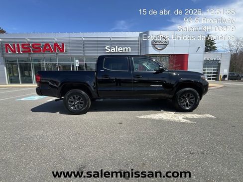 Used 2023 Toyota Tacoma SR5 w/ Technology Package image 20