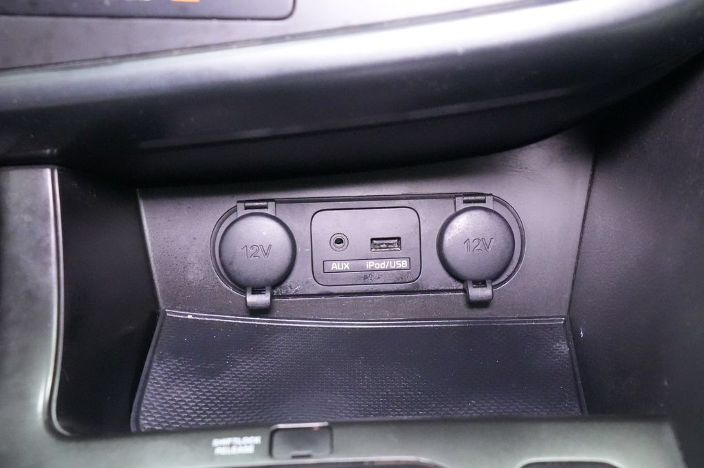 Used 2014 Kia Optima LX FWD image 26