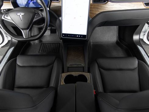 Used 2020 Tesla Model S Long Range image 36