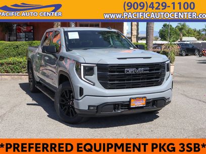 Used 2024 GMC Sierra 1500 Elevation w/ LPO, Elevation Black Package