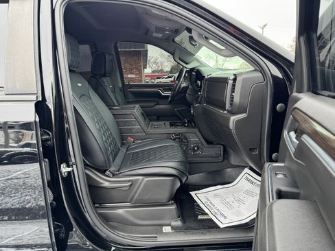 Used 2022 Chevrolet Silverado 1500 LT w/ Max Trailering Package image 17