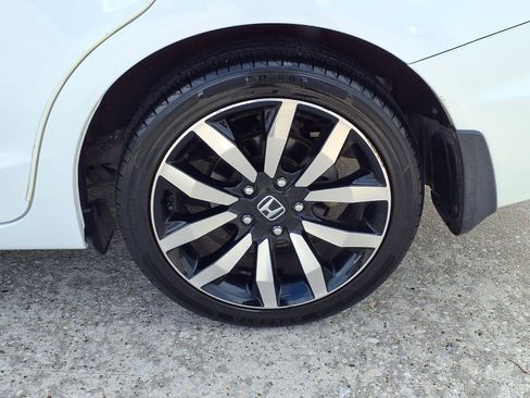 Used 2015 Honda Civic EX-L image 27