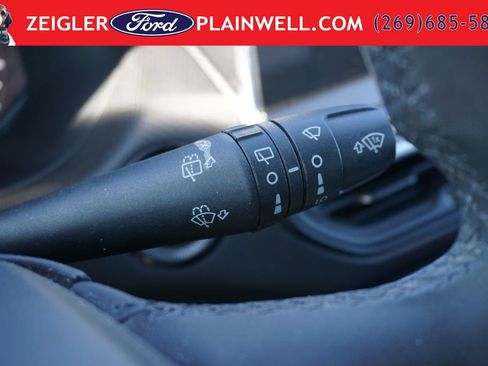 Used 2023 Jeep Compass Latitude AWD/4WD image 24