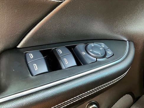 Used 2022 Buick Envision Preferred image 33