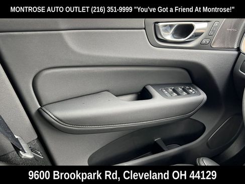 New 2026 Volvo XC60 B5 Plus w/ Protection Package Premier image 31