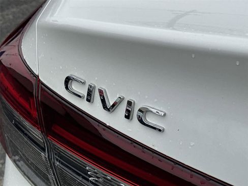 Used 2025 Honda Civic LX image 11