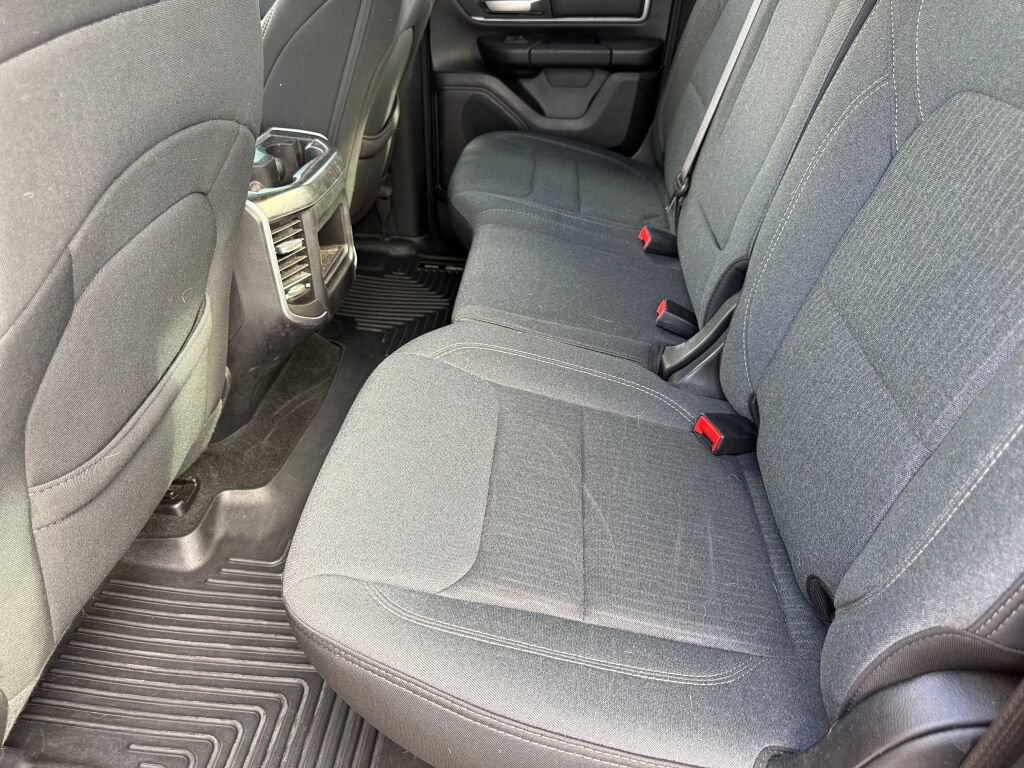 Used 2020 RAM 1500 Big Horn RWD image 10